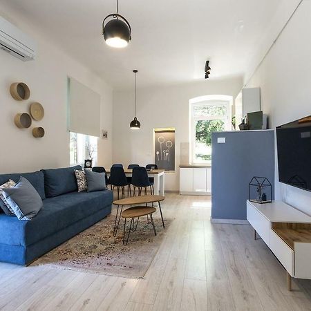 *** Lounge Terrace Apartment With The Harbour View / City Centre *** Pula Dış mekan fotoğraf