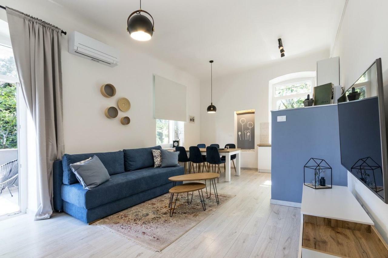 *** Lounge Terrace Apartment With The Harbour View / City Centre *** Pula Dış mekan fotoğraf